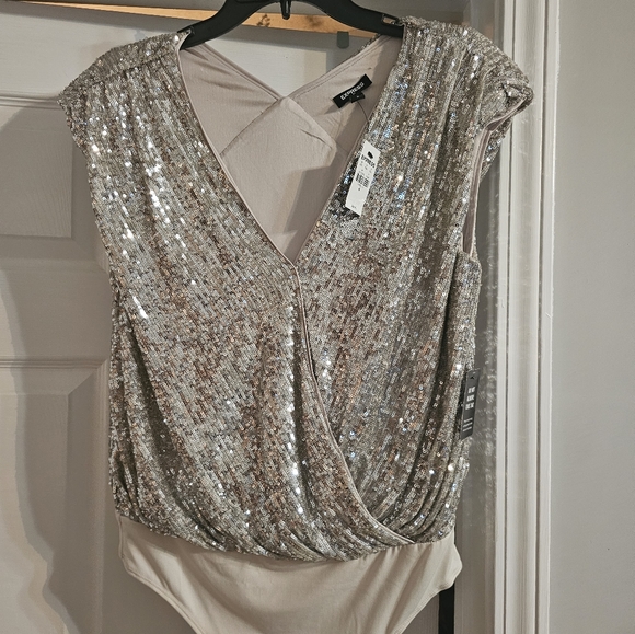 Express Tops - Express v neck shinny shirt